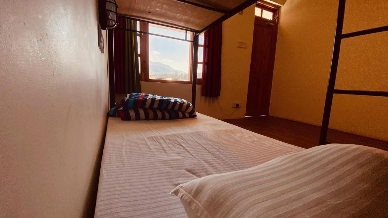 Madpackers Manali Hostel Exterior photo